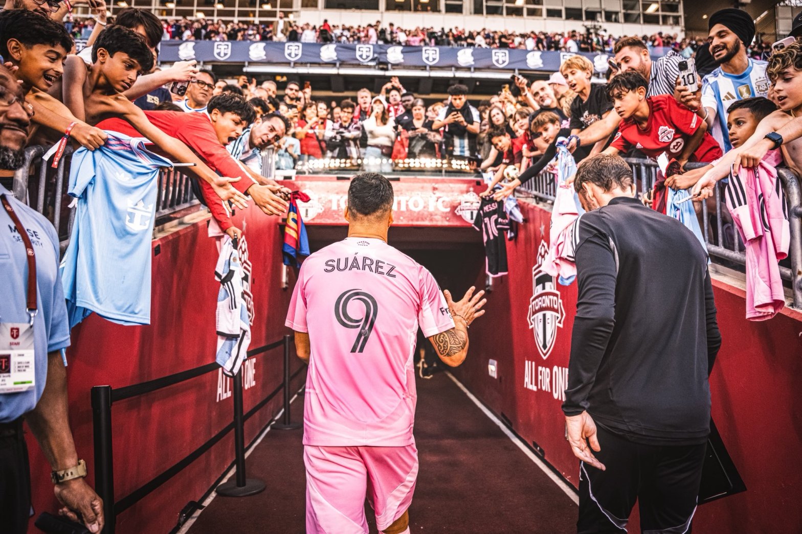 Luis Suárez, con la camiseta de Inter Miami, el club con quien marcó el gol 600 en su carrera (Foto: @luissuarez9)